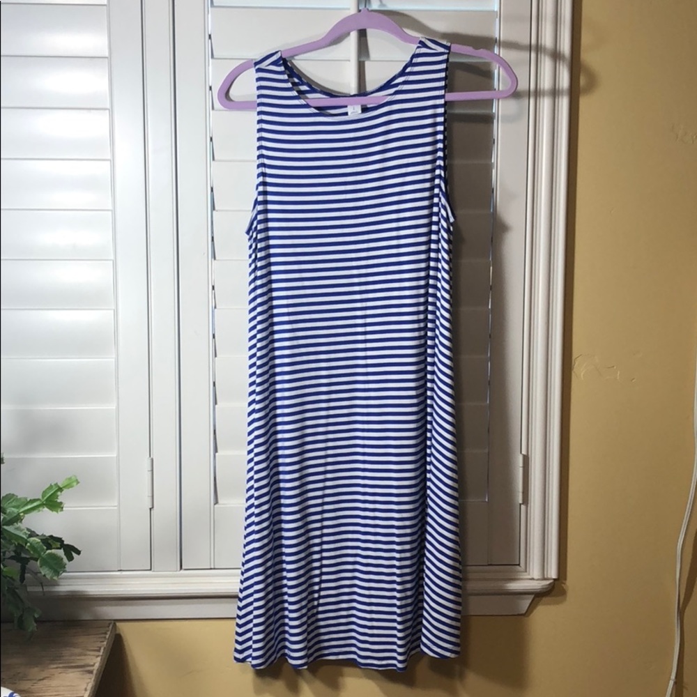Old navy striped dress- worn once